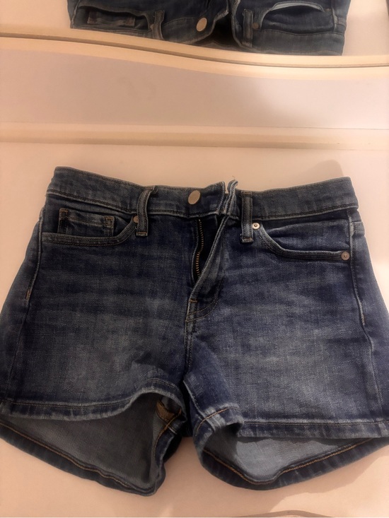 Banana Republic Denim - Jeans Subcategory Identification